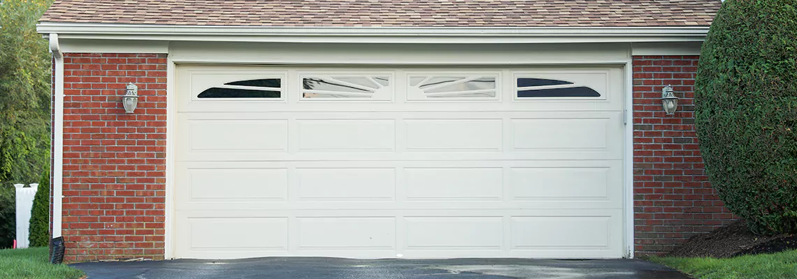 Vinyl Garage Doors Renovation in Jacksonville