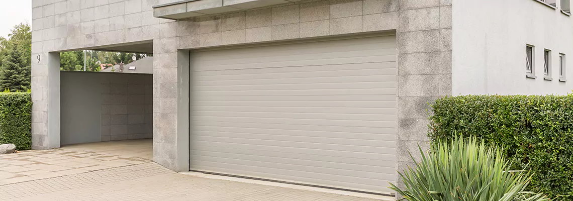 Residential Overhead Door Repair in Jacksonville